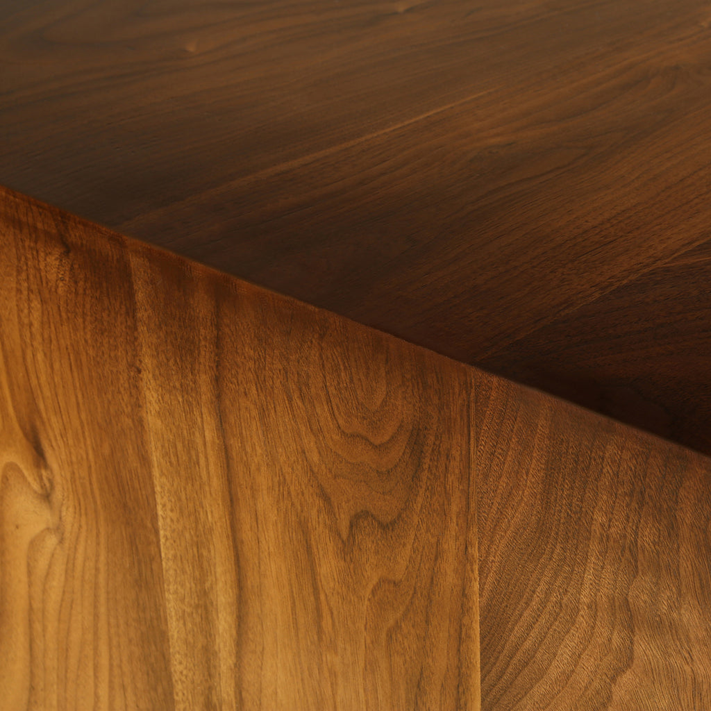 Vero Coffee Table